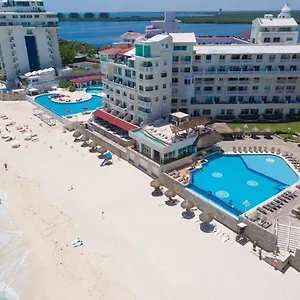Ar Plaza Apartahotel
