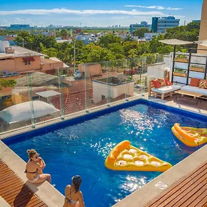 4* Hostel Nomads Hotel, & Rooftop Pool